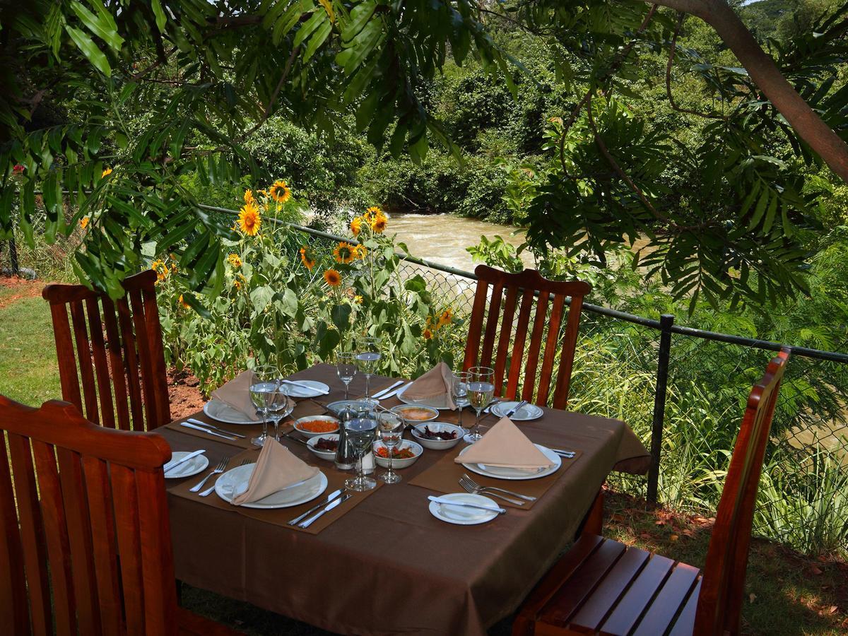 Grand & Gangula Hotel Dambulla Bagian luar foto